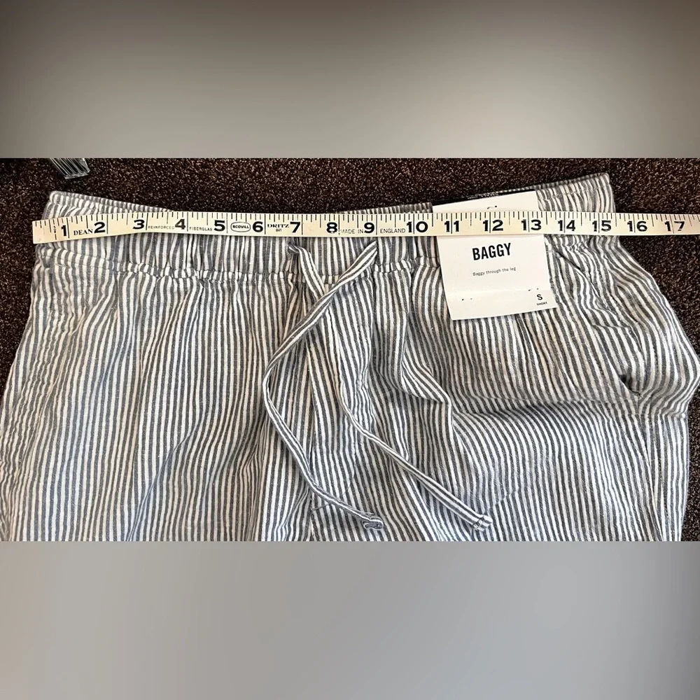 A&F NWT Men’s Small Drawstring Blue & White Stripes Baggy Pants